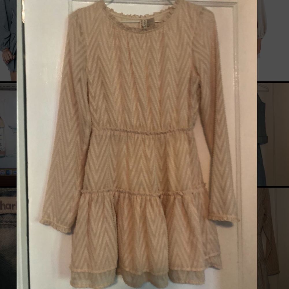 H&M beige ruffle dress